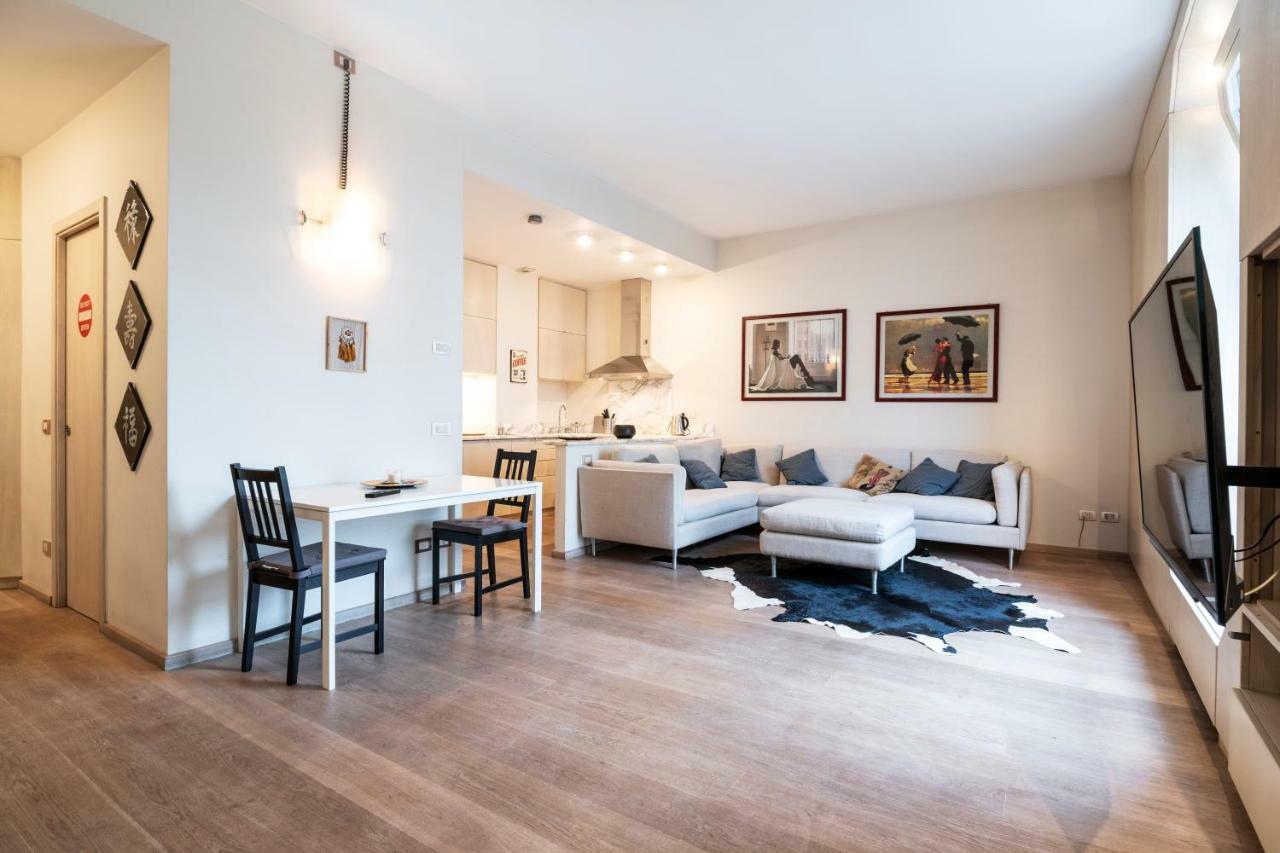 Santo Stefano Luxury Apartment ミラノ エクステリア 写真