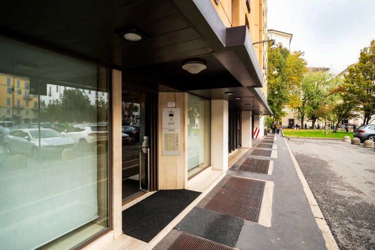 Santo Stefano Luxury Apartment ミラノ エクステリア 写真